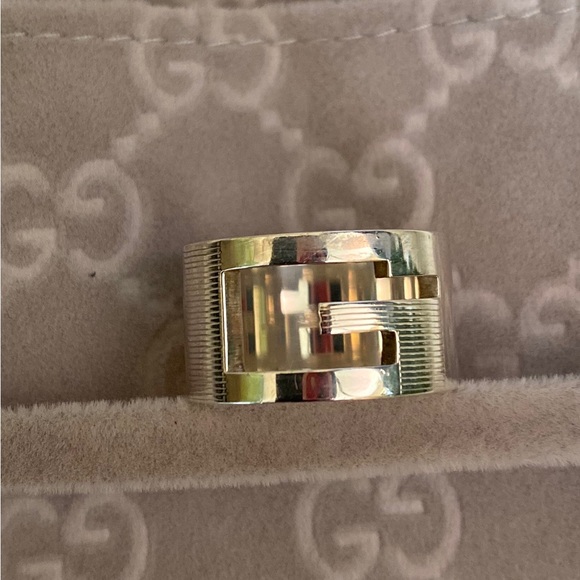 Gucci Authentic GUCCI RING Unisex - Picture 1 of 16